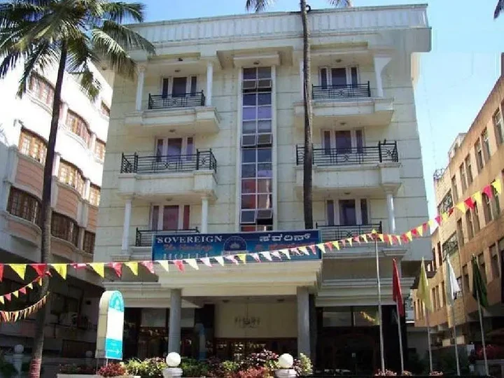 Бангалор: Sovereign Hotel