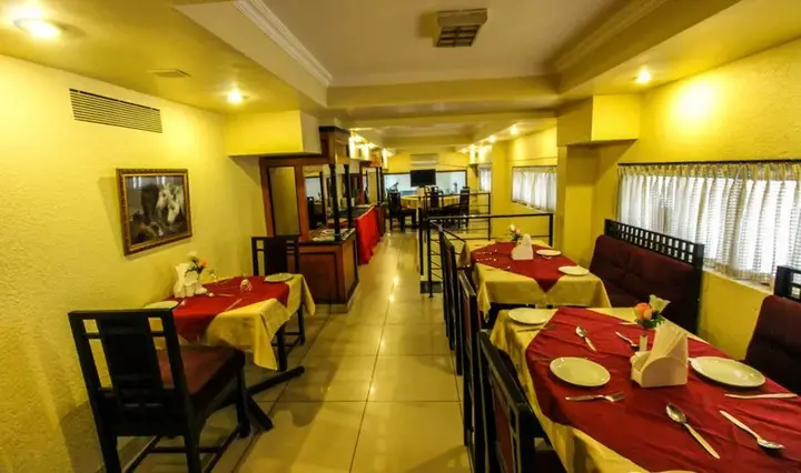 Бангалор: Sovereign Hotel