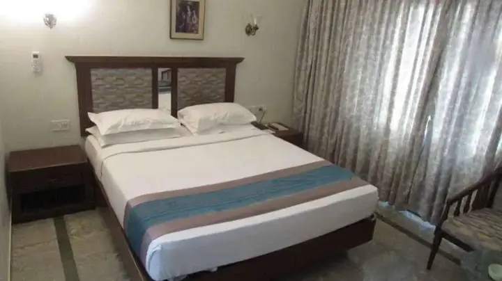 Бангалор: Sovereign Hotel