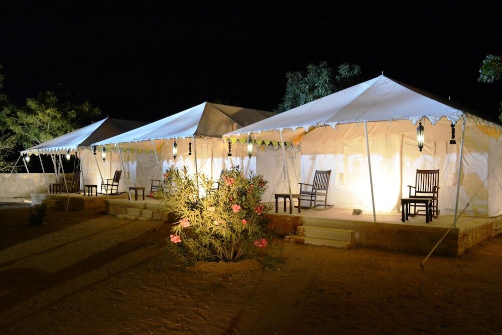Каной: Mahadev Resort