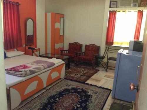 Биджайнагар: Hotel N Chandra Palace