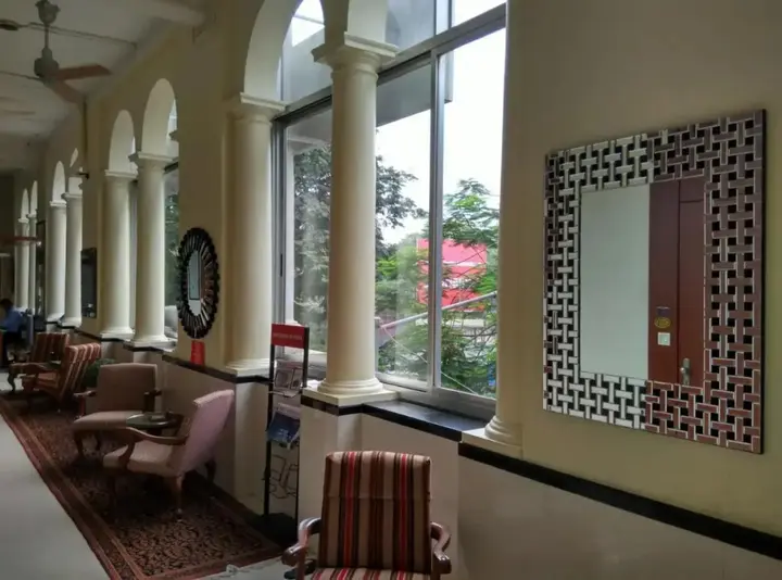 Мумбаи: Elphinstone Hotel