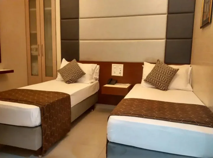 Мумбаи: Elphinstone Hotel