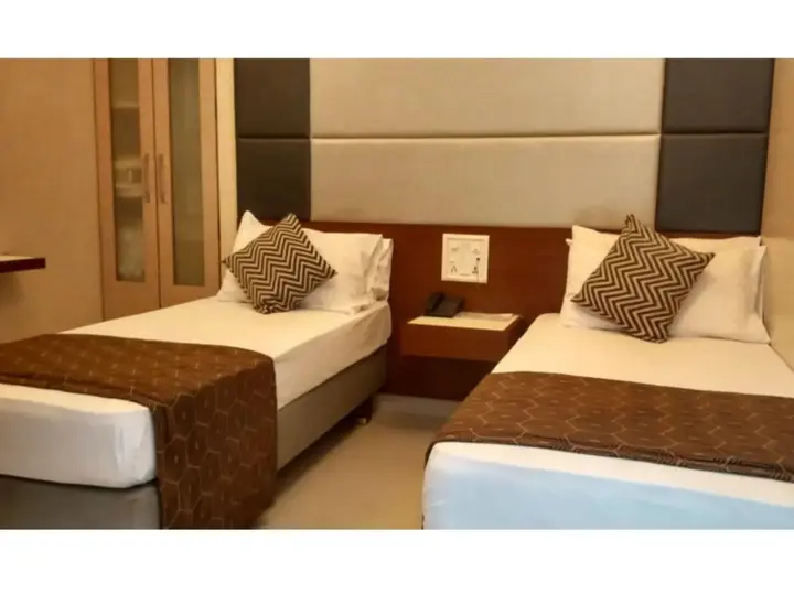 Мумбаи: Elphinstone Hotel