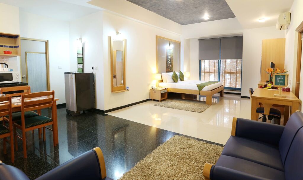 ISIS Suites — фото 1