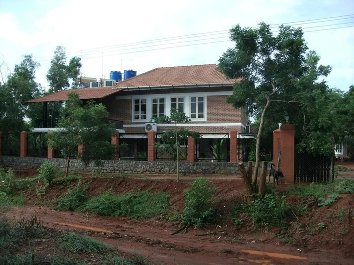 Калапет: Inn Pondiville Forest Retreat