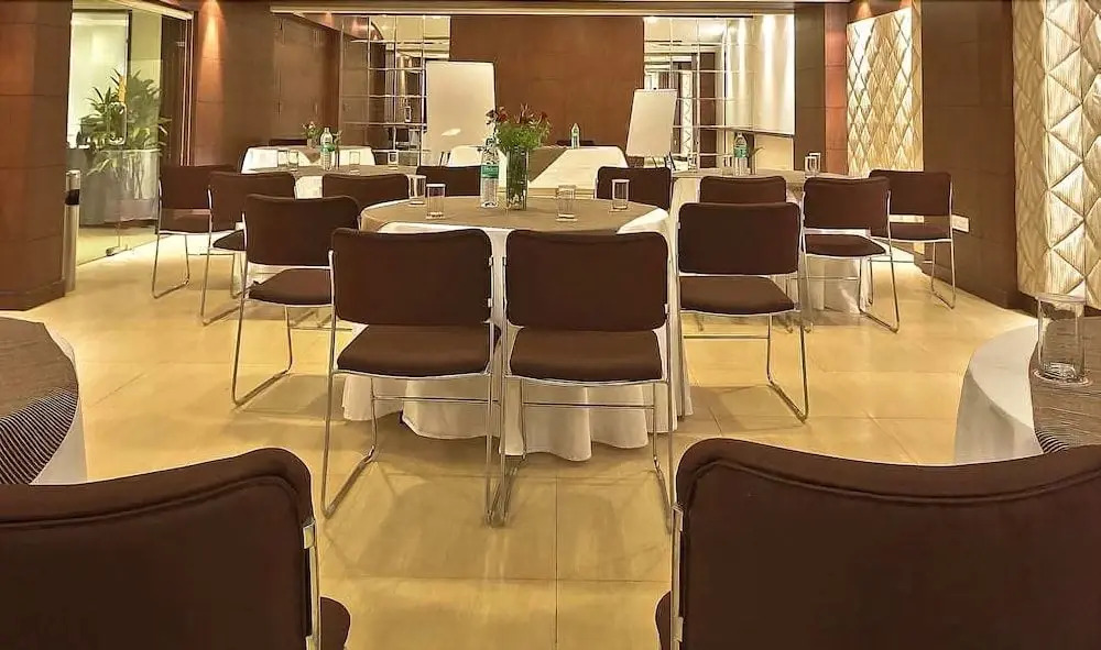 Гуруграм: NKPY Hotel