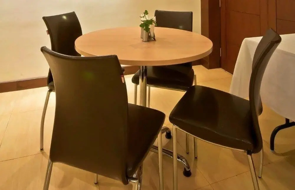 Гуруграм: NKPY Hotel