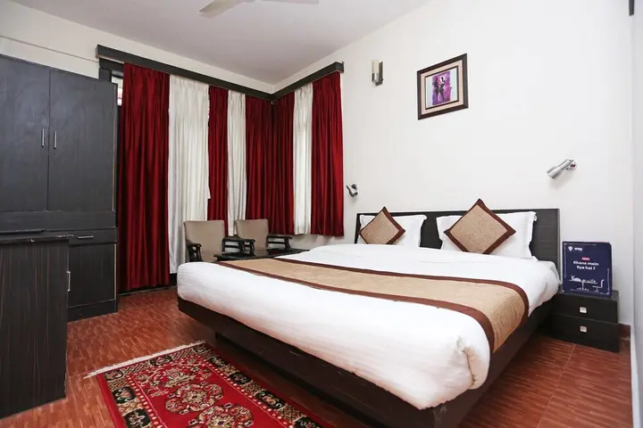 Наинитал: The Raikwals Hotel and Resturant