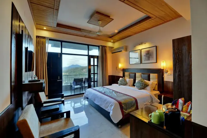 Казаули: Kasauli Exotica