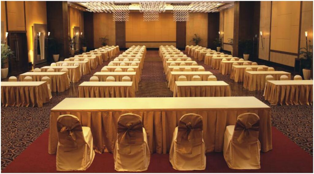Мумбаи: The Retreat Hotel & Convention Centre