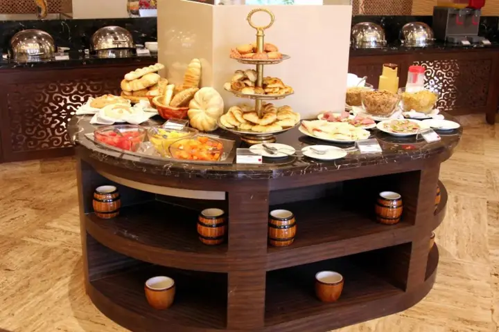 Мумбаи: The Retreat Hotel & Convention Centre