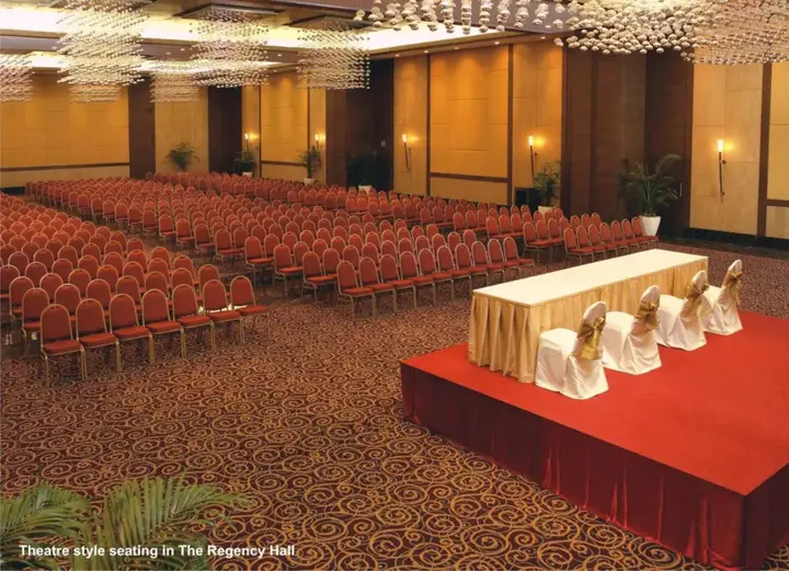 Мумбаи: The Retreat Hotel & Convention Centre
