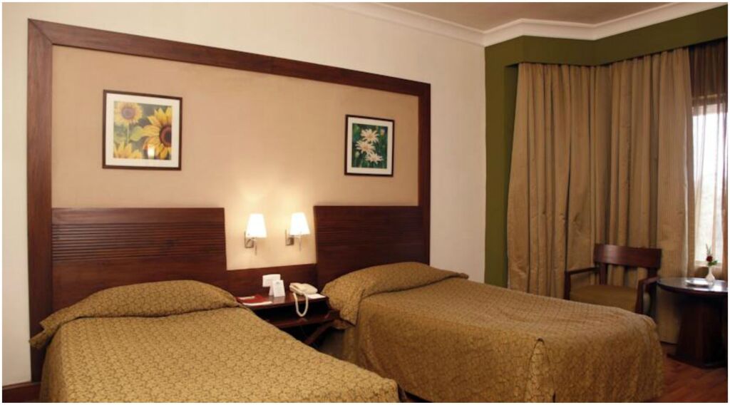 Мумбаи: The Retreat Hotel & Convention Centre