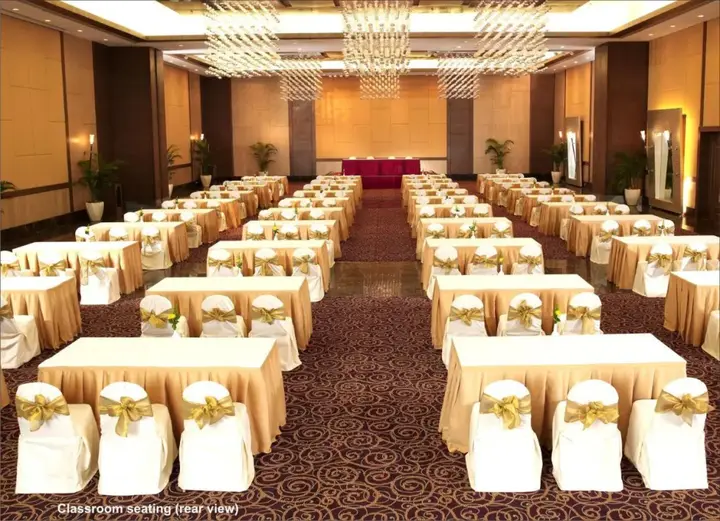 Мумбаи: The Retreat Hotel & Convention Centre