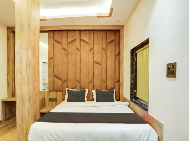 Катра: Hotel Madhuban