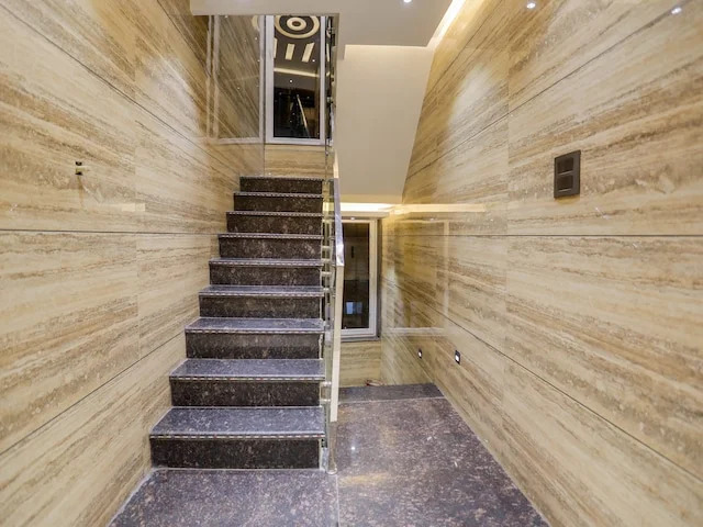 Катра: Hotel Madhuban