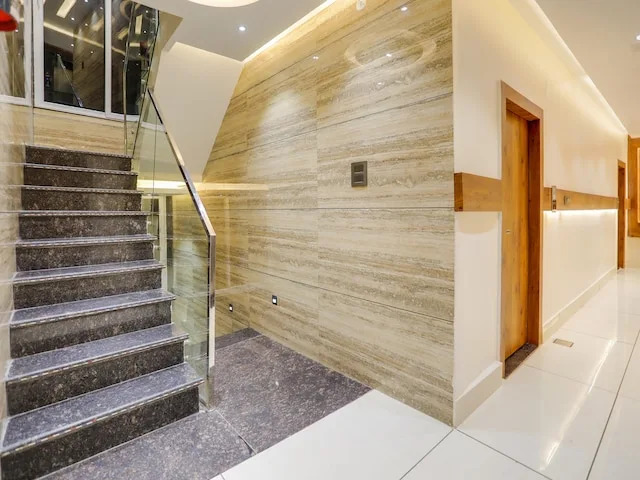 Катра: Hotel Madhuban
