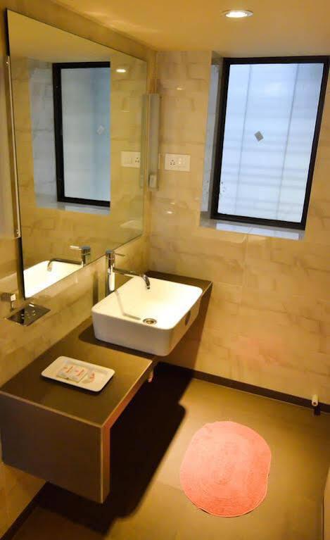 Мумбаи: Rama Krishna Hotel