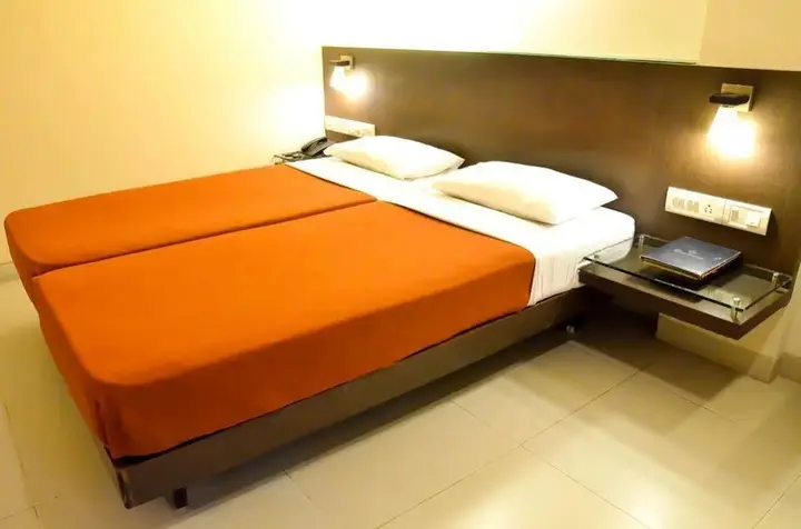 Мумбаи: Rama Krishna Hotel