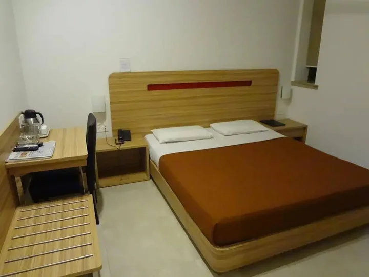 Мумбаи: Rama Krishna Hotel