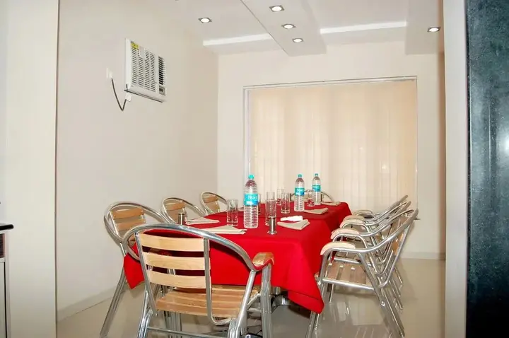 Мумбаи: Hotel Whitefield Serviced Apartments