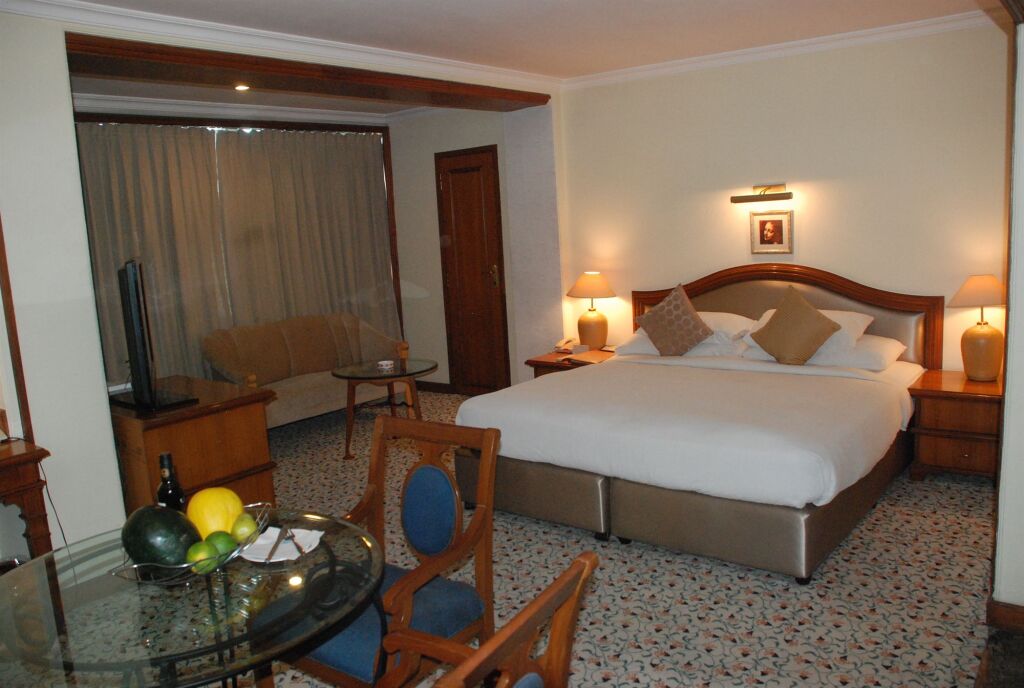 Джаландхар: The Maya Hotel