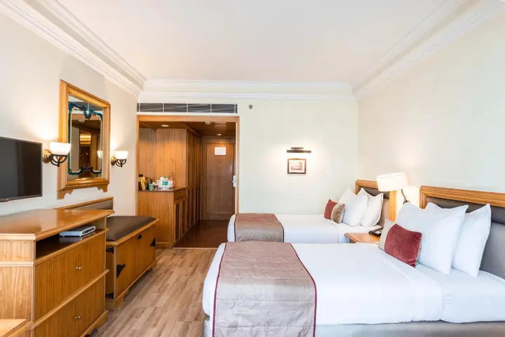 Джаландхар: The Maya Hotel