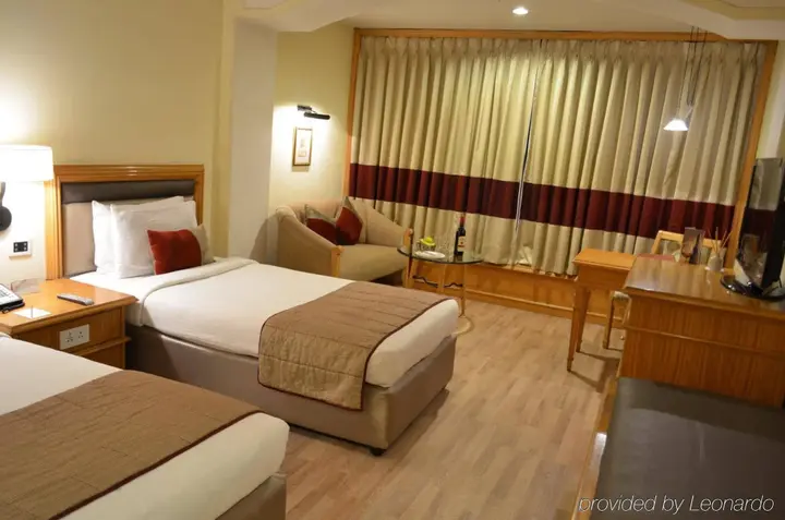 Джаландхар: The Maya Hotel