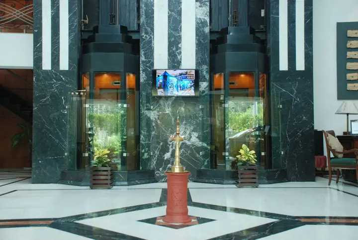 Джаландхар: The Maya Hotel