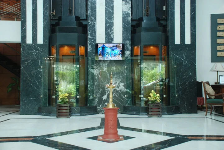 Джаландхар: The Maya Hotel