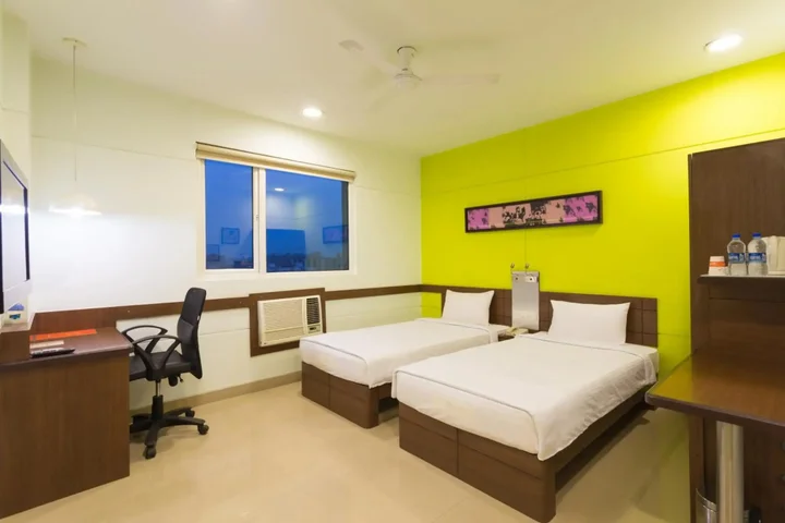 Нойда: Ginger Noida Sector 63