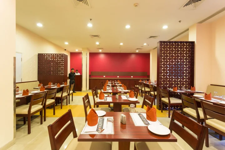 Нойда: Ginger Noida Sector 63