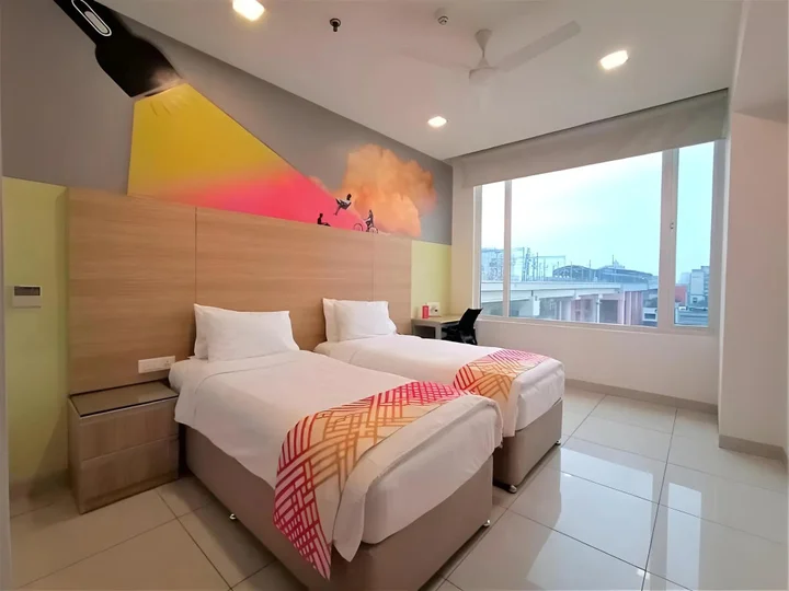 Нойда: Ginger Noida Sector 63