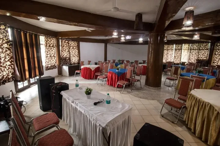 Наинитал: La Perle River Resorts