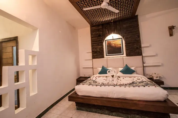 Наинитал: La Perle River Resorts