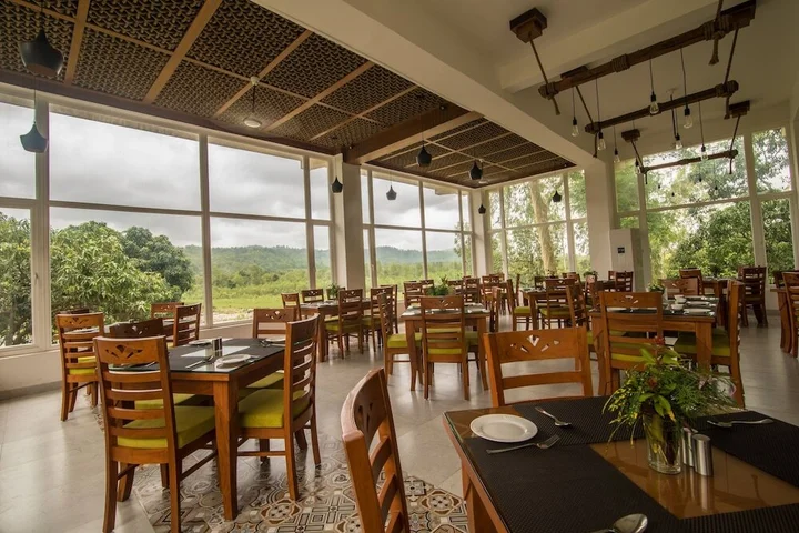 Наинитал: La Perle River Resorts