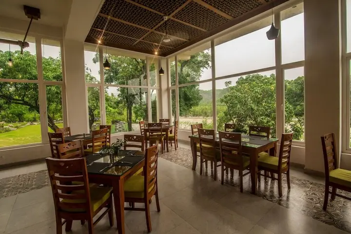 Наинитал: La Perle River Resorts