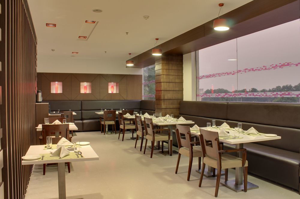 Ахмедабад: Aloft Ahmedabad SG Road