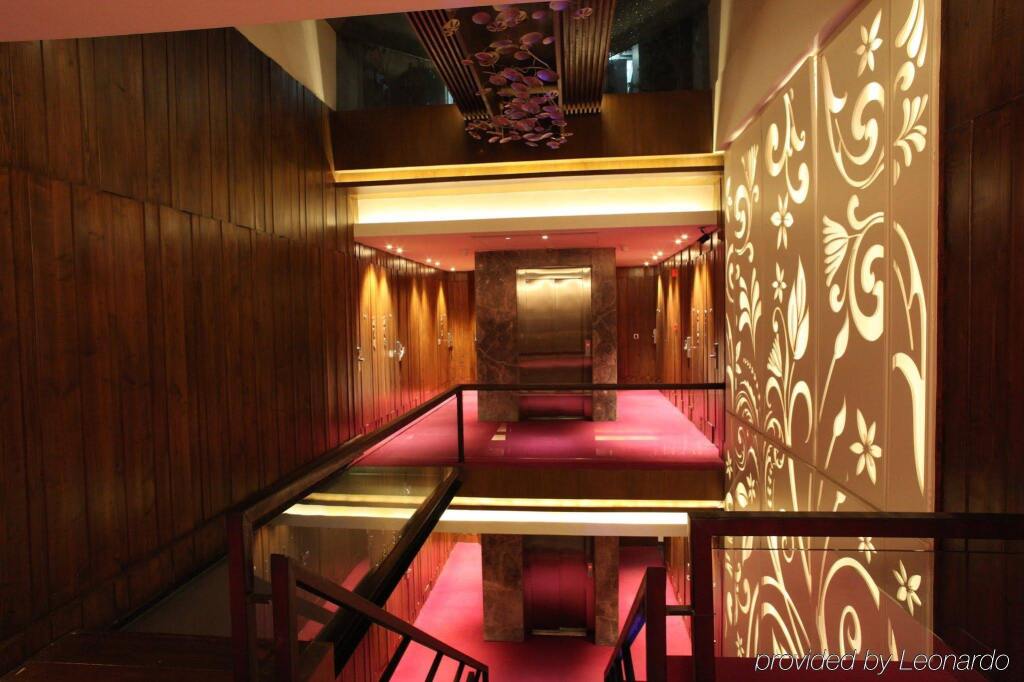 Чандигарх: Maya Hotel
