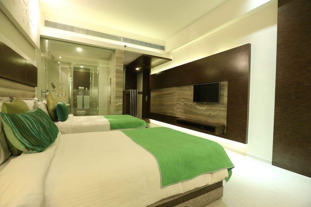 Чандигарх: Maya Hotel
