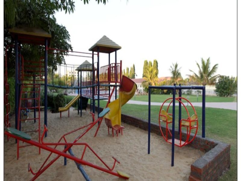 Ширди: Sun-n-Sand Service Apartments