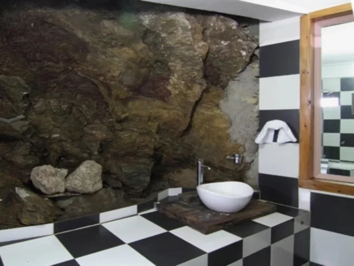 Калимпонг: Deolo Cliff Eco Resort