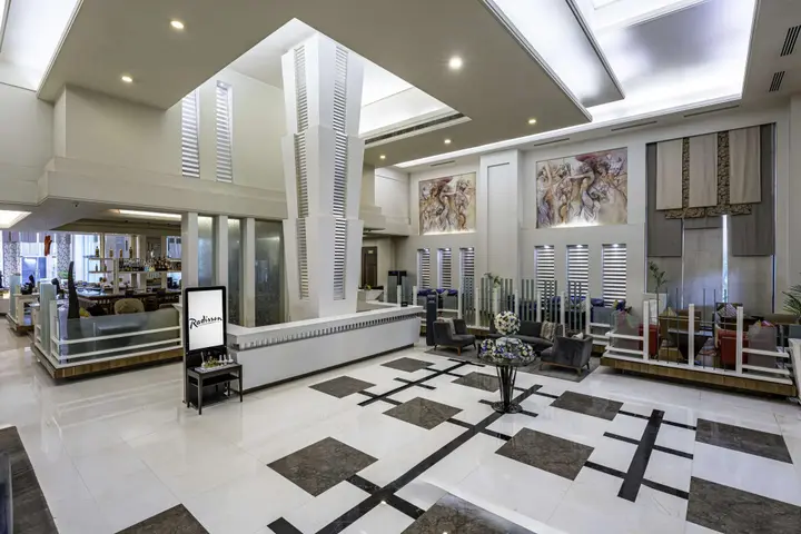 Нойда: Radisson Noida
