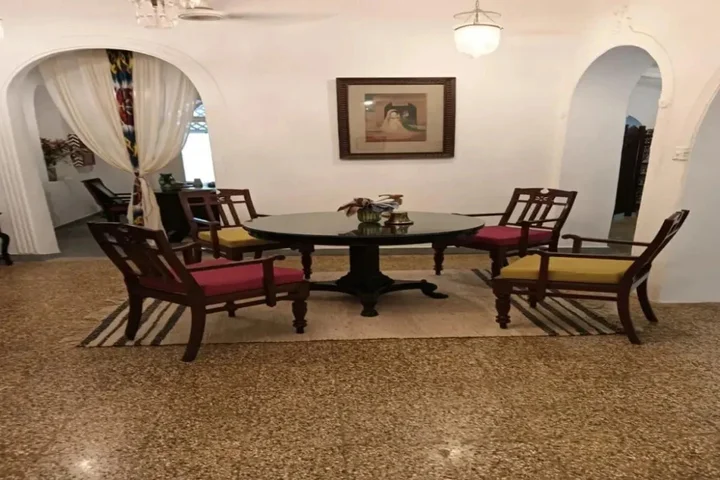 Ахмедабад: Neemrana's Divan's Bungalow