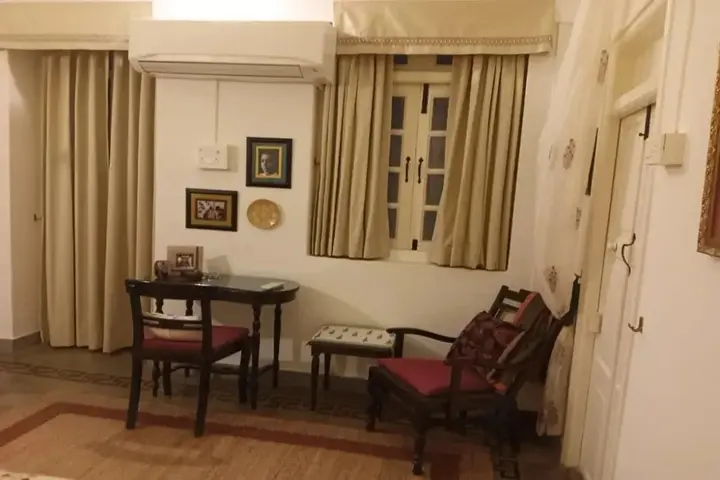 Ахмедабад: Neemrana's Divan's Bungalow