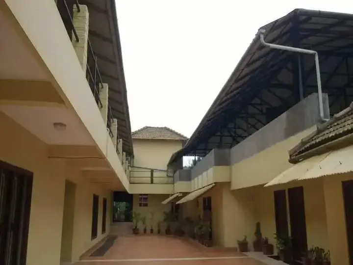 Мадикери: Hotel Crystal Court