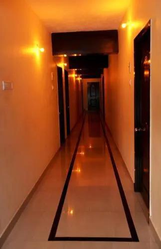 Тируваннамалай: Aakash Inn Tiruvannamalai