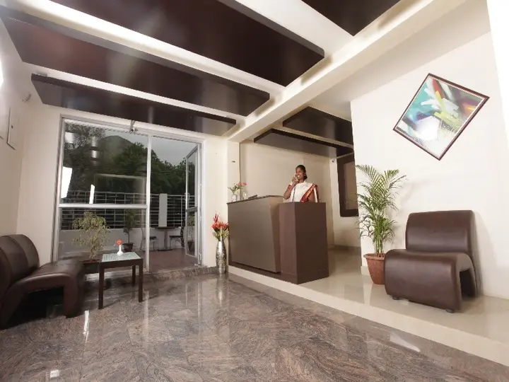 Тируваннамалай: Aakash Inn Tiruvannamalai