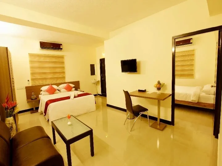 Тируваннамалай: Aakash Inn Tiruvannamalai
